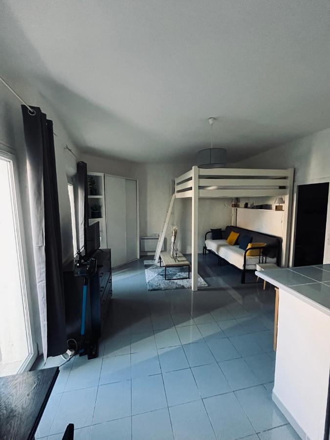 So'Conciergerie - Joli Studio Idealement Situe. Cassis Buitenkant foto